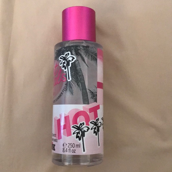 Victorias Secret Pink Hot Petals Mist 84 Fl Oz Poshmark